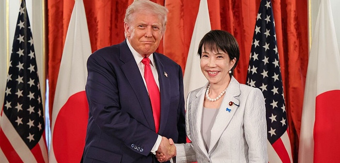 トランプ大統領 日本の金をむしり取りに来日 〜 首脳会談後に「レアアースなど重要鉱物の供給確保に関する文書」に署名
